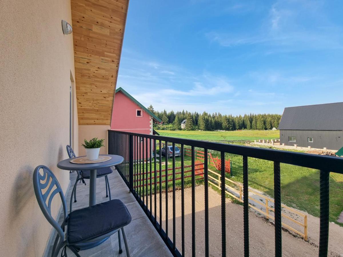 Apartmani Gala Zabljak Exterior photo